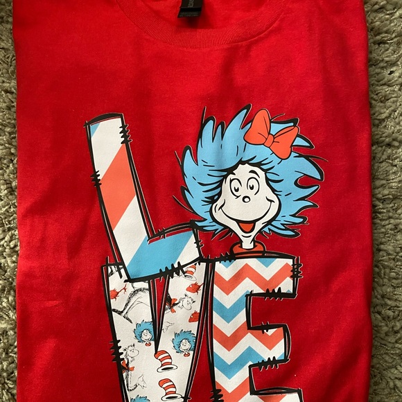 Vibrant Red Short Sleeve Tee with Graphic Design - Picture 1 of 1